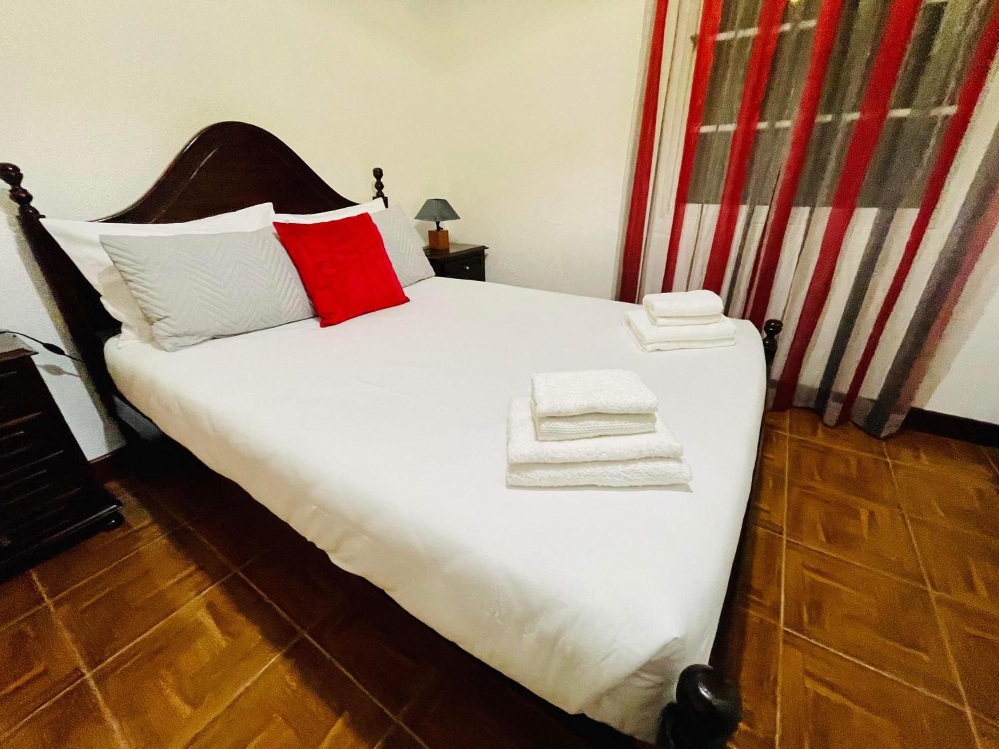 Hollywood Villa Campanário Kültér fotó