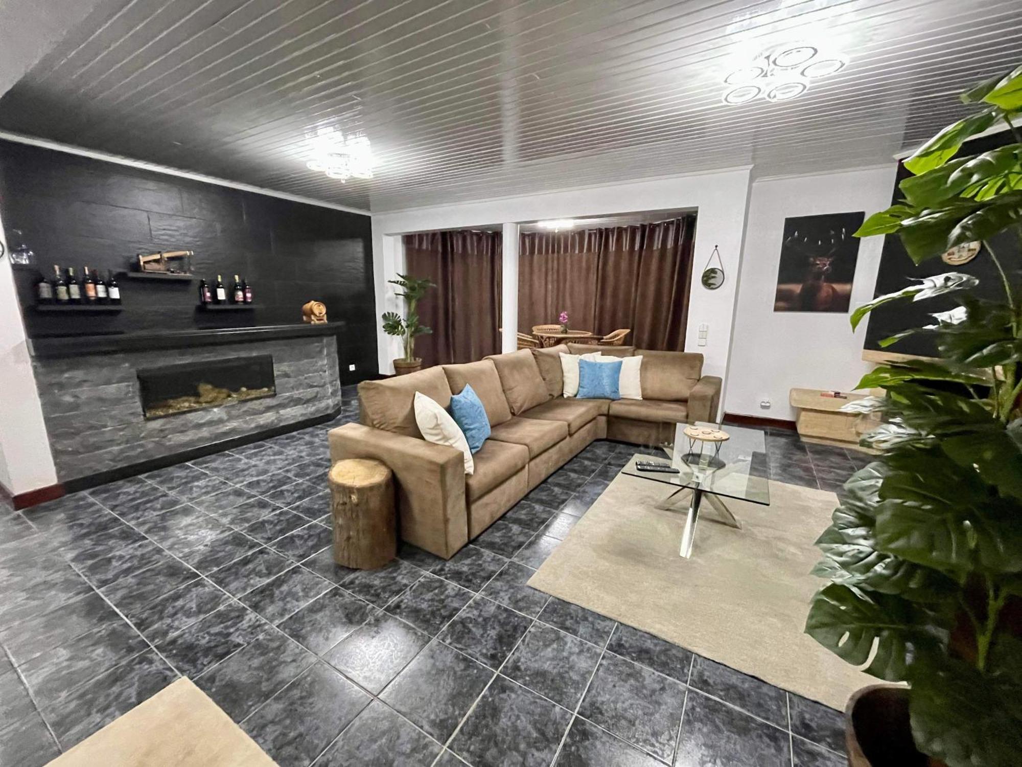 Hollywood Villa Campanário Kültér fotó