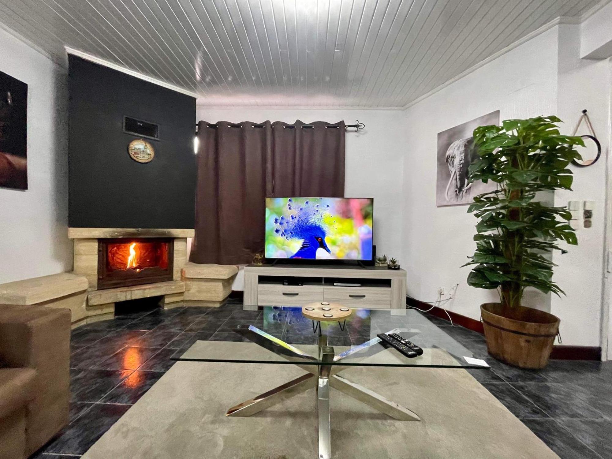 Hollywood Villa Campanário Kültér fotó
